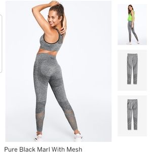 💗NIP- Victoria's Secret Pink seamless leggings
